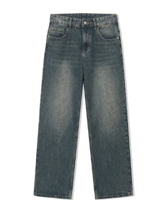 Classic and Versatile Jeans for Any Occasion